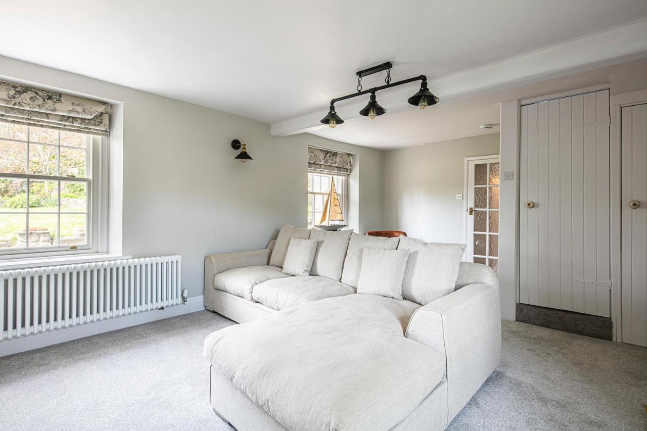 The Belle - A Lovingly Converted Grade II Listed Home From Home In بيكويل المظهر الخارجي الصورة