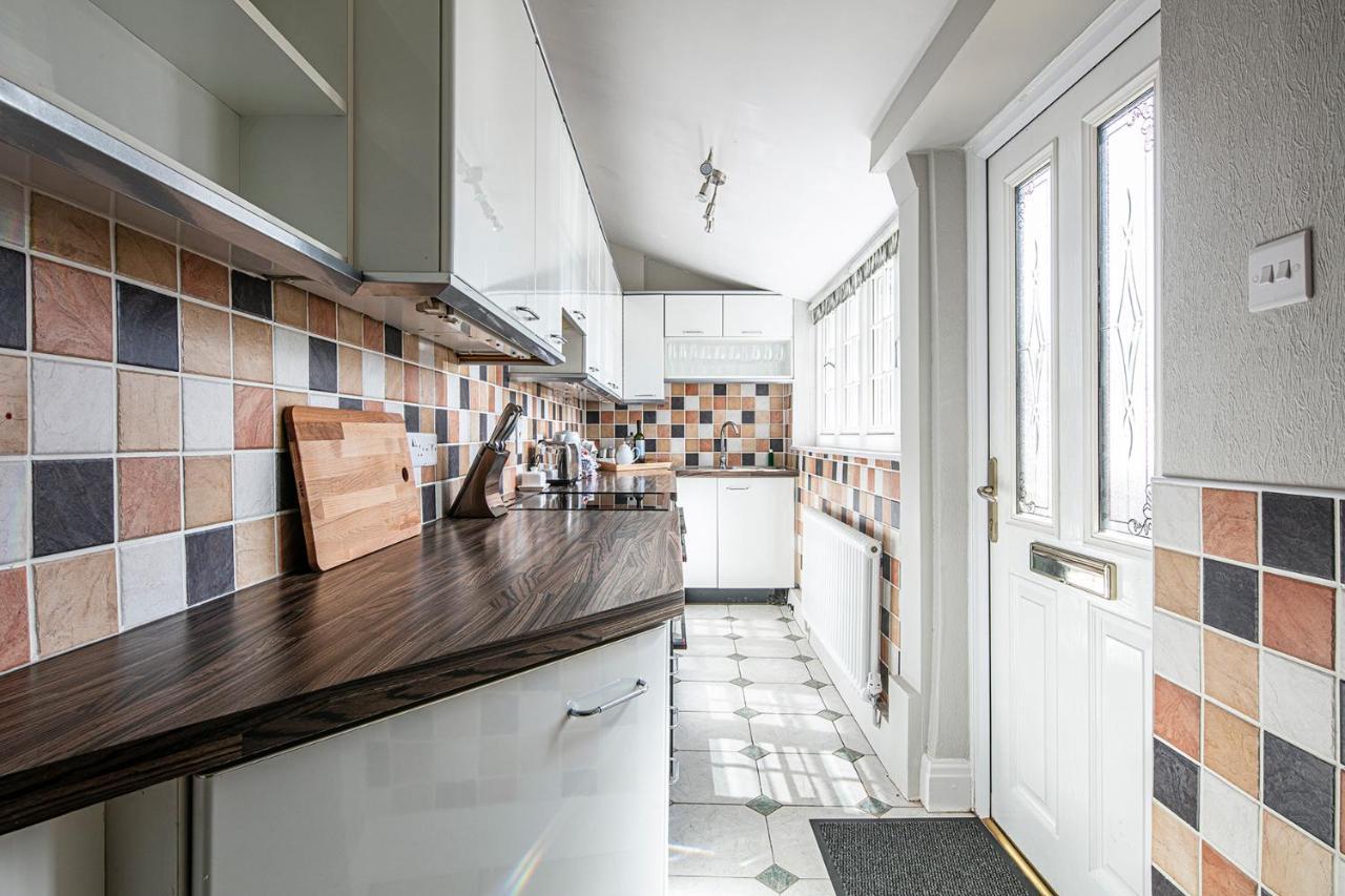 The Belle - A Lovingly Converted Grade II Listed Home From Home In بيكويل المظهر الخارجي الصورة